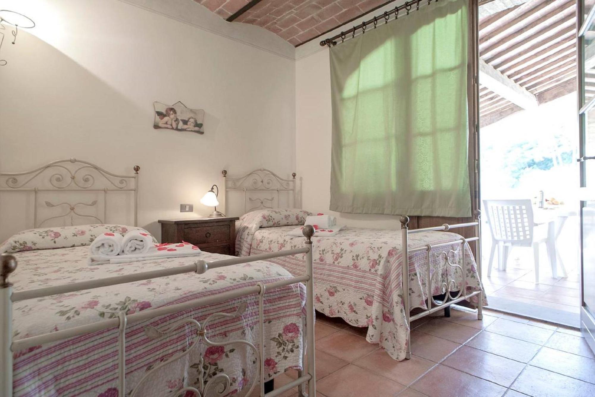 Azienda Agricola E Agriturismo Vallorsi Terricciola Kültér fotó