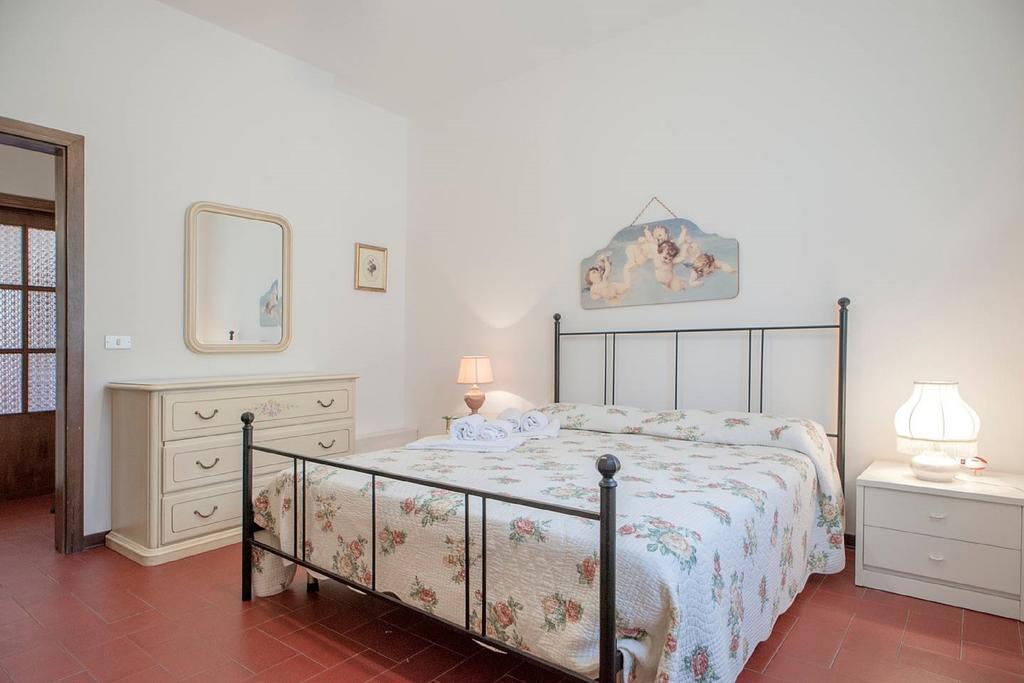 Azienda Agricola E Agriturismo Vallorsi Terricciola Kültér fotó
