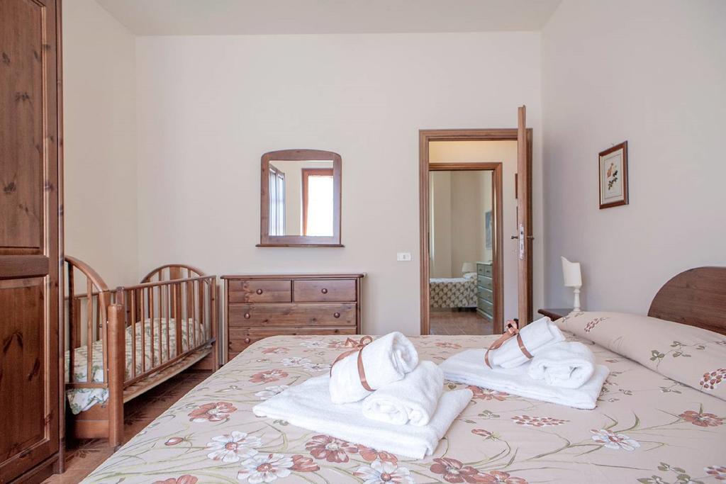 Azienda Agricola E Agriturismo Vallorsi Terricciola Kültér fotó